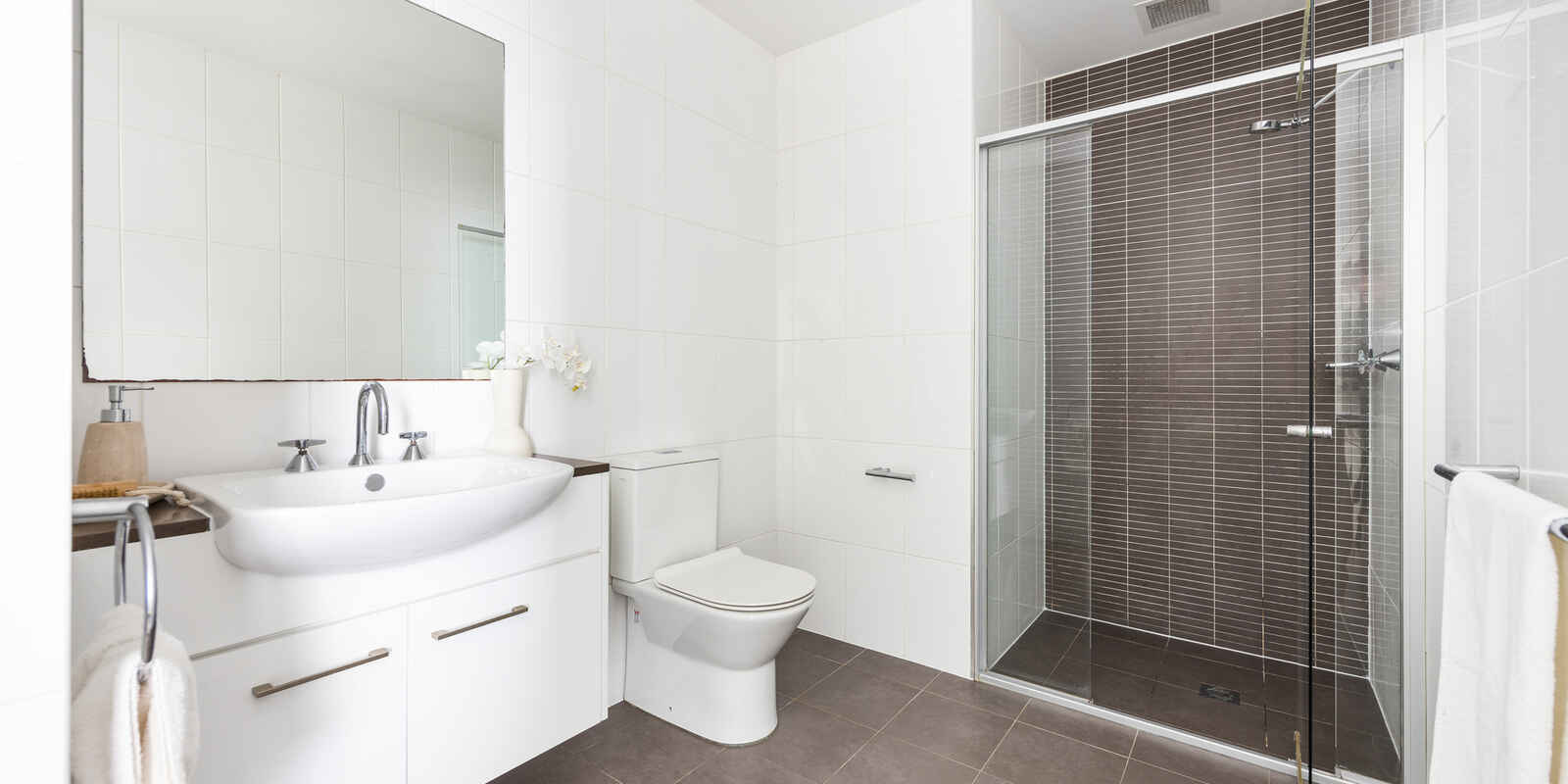 G04/63-71 Enmore Road Newtown