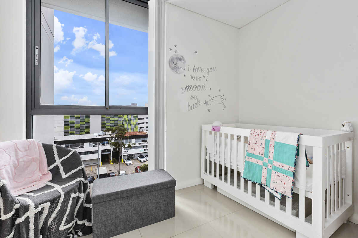 1054/111 High Street Mascot