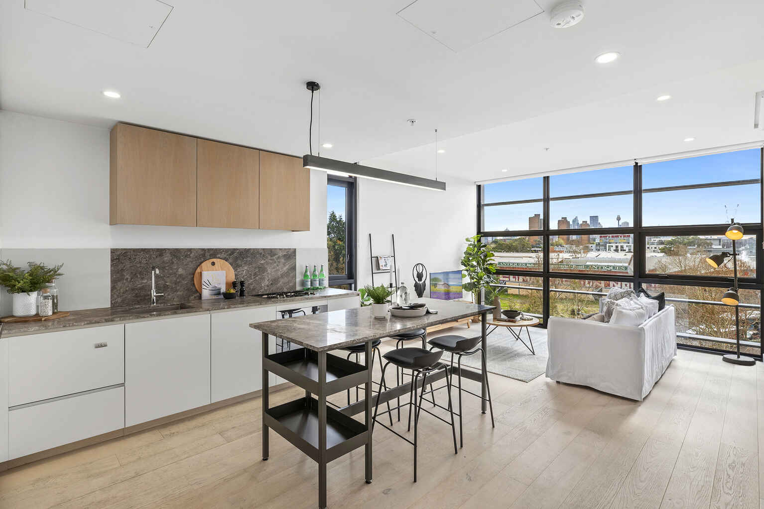 A601/2 Thread Lane Waterloo