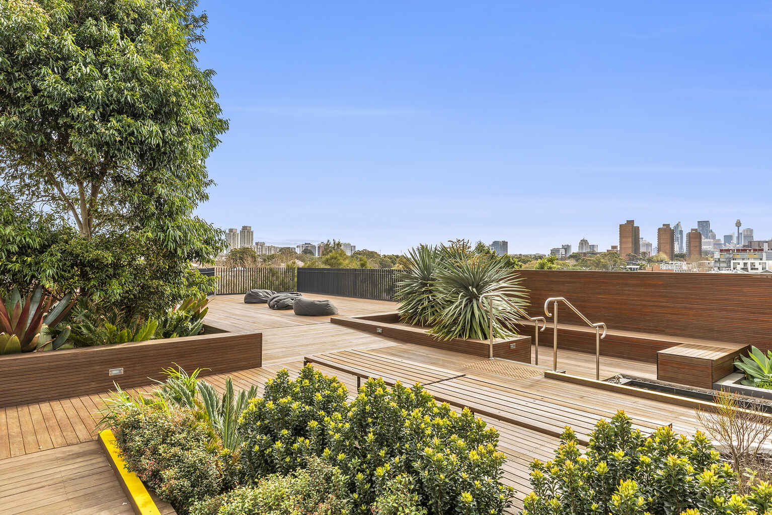 A601/2 Thread Lane Waterloo