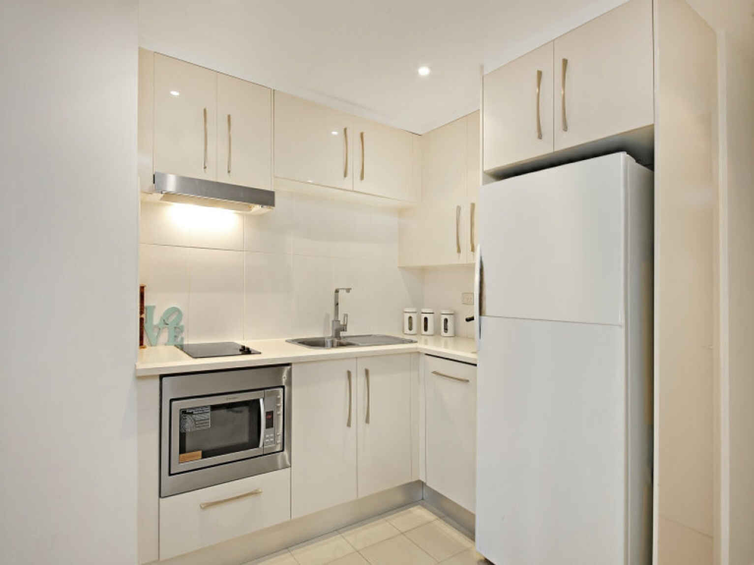 175/11 Potter Street Waterloo