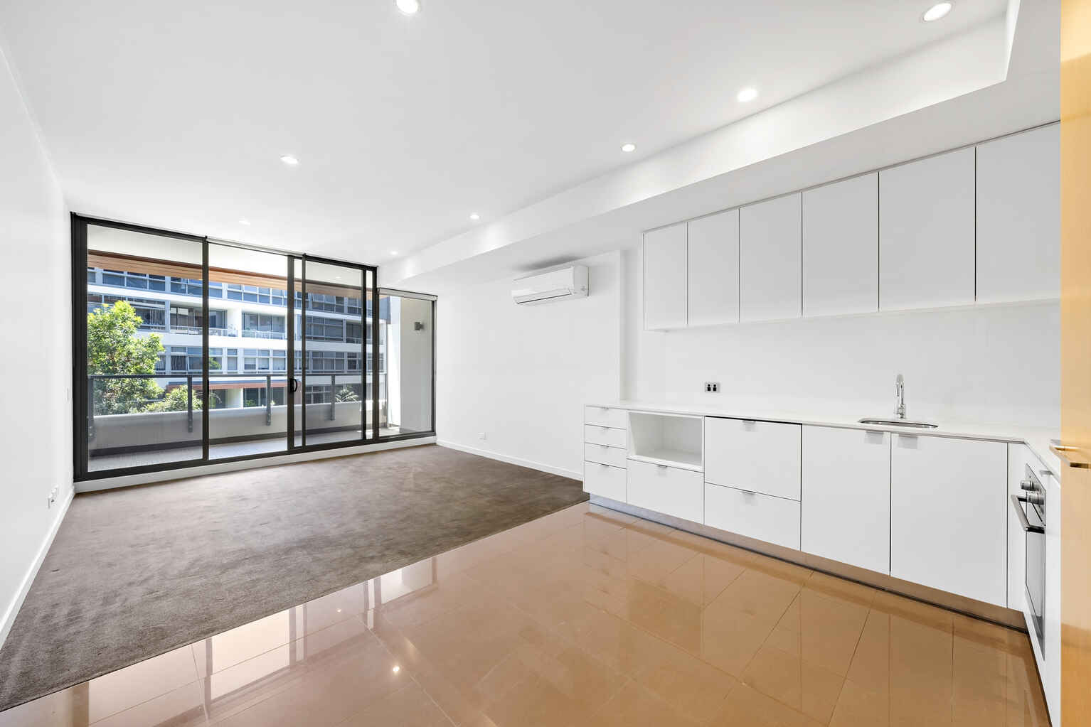 20/6 Archibald Avenue Waterloo