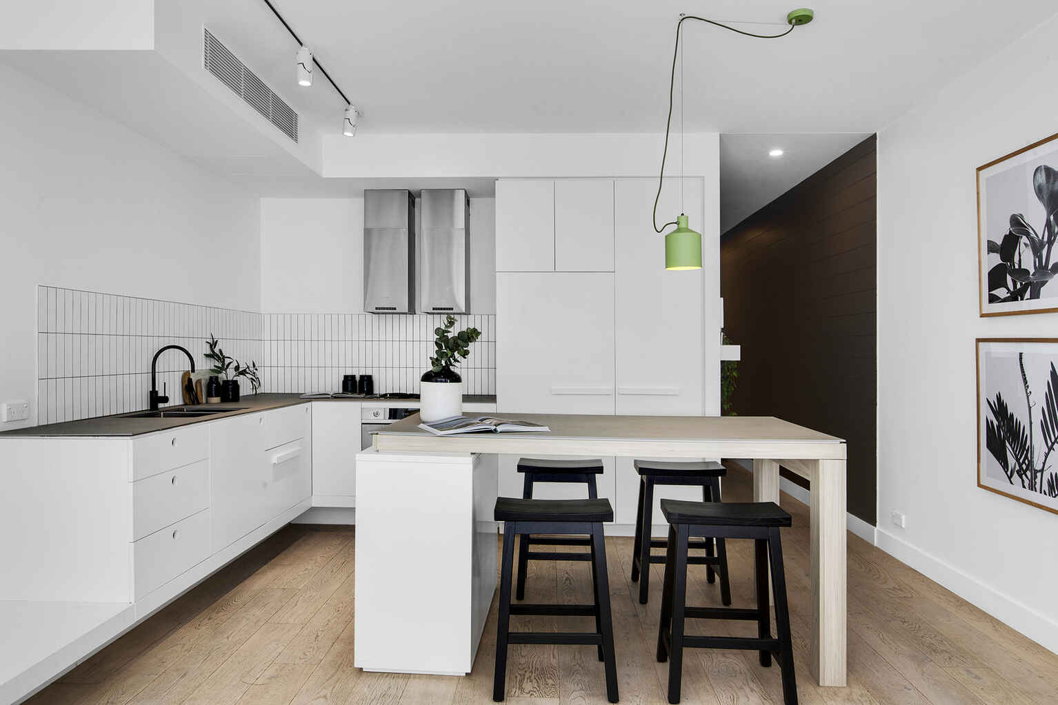 118B/810 Elizabeth Street Waterloo