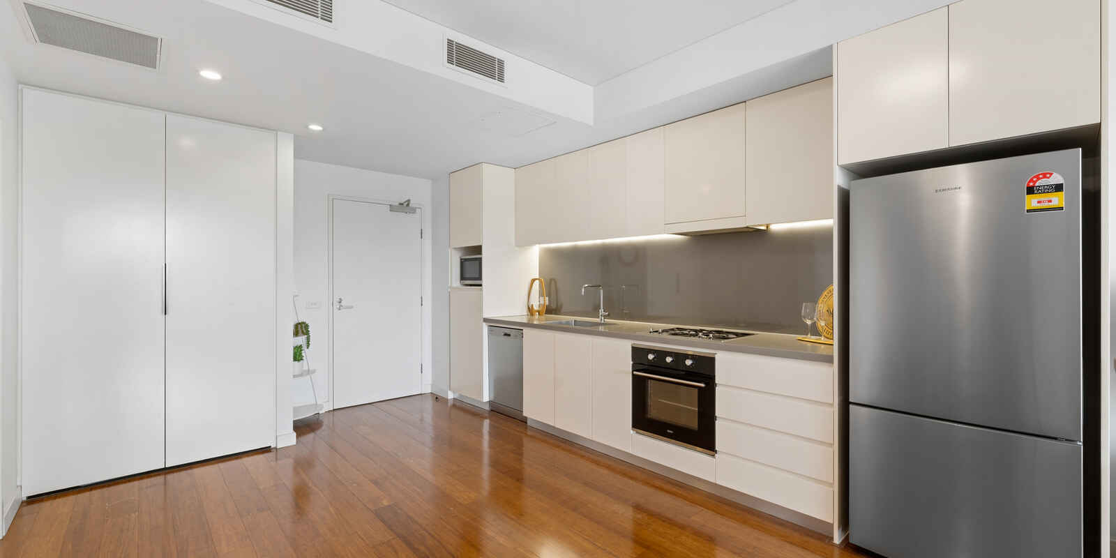 302/828 Elizabeth Street Waterloo