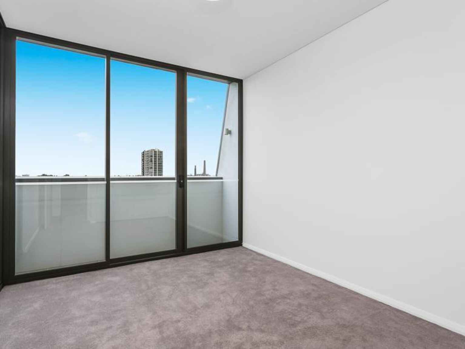 811/70 MacDonald Street Erskineville