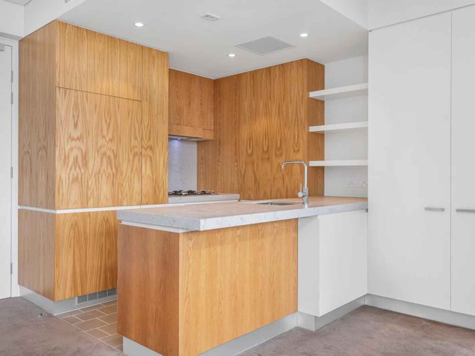 811/70 MacDonald Street Erskineville