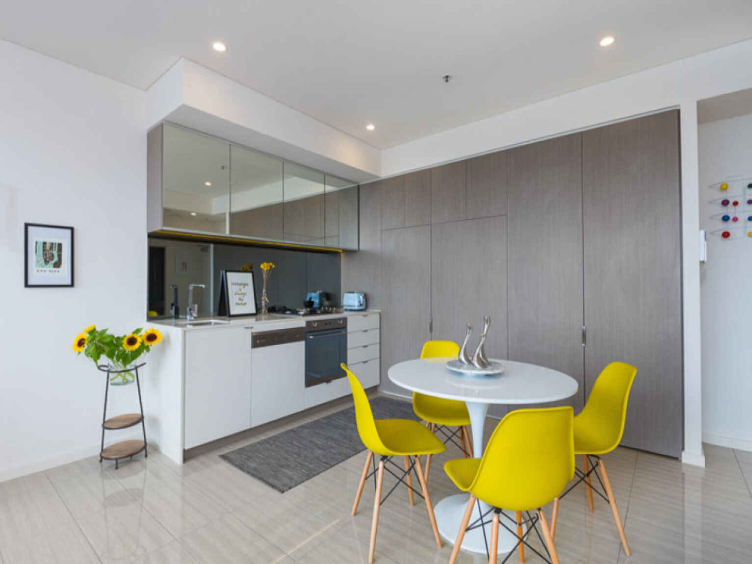 665/2 Cooper Place Zetland