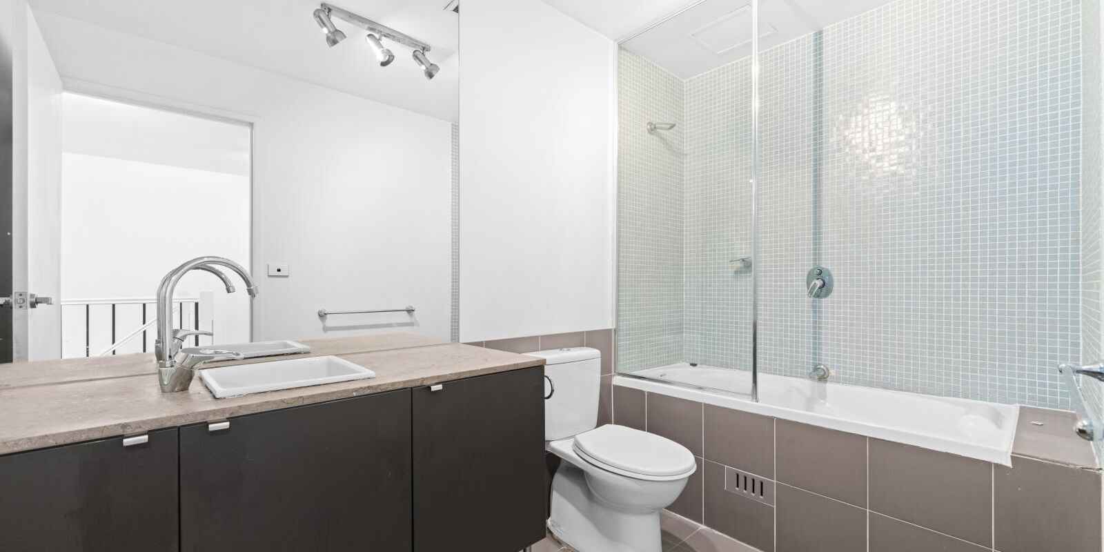 172/5 Queen Street Rosebery